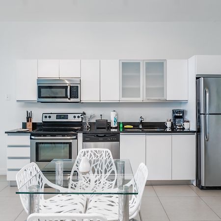Churchill Suites Monte Carlo Miami Beach Dış mekan fotoğraf